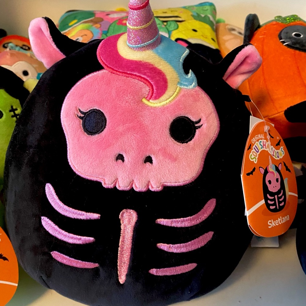 Squishmallows 8” Sketlana Halloween 2022 Pink Unicorn Skeleton Squishmallow